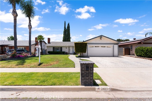 Detail Gallery Image 1 of 1 For 2427 Meralda Ave, Simi Valley,  CA 93063 - 4 Beds | 2 Baths