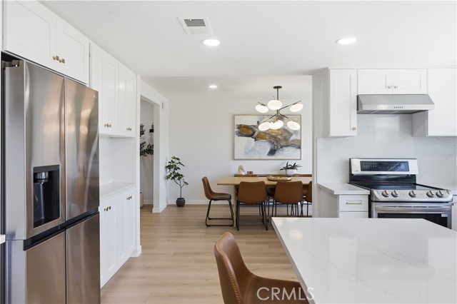 Detail Gallery Image 8 of 46 For 23762 via Porton, Mission Viejo,  CA 92691 - 6 Beds | 3 Baths