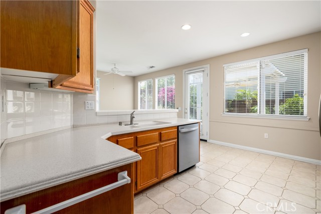 Detail Gallery Image 18 of 63 For 39426 Napa Creek Drive, Murrieta,  CA 92563 - 3 Beds | 2 Baths