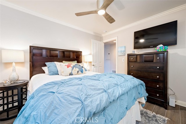 Detail Gallery Image 24 of 33 For 174 Cliff Dr #F,  Laguna Beach,  CA 92651 - 2 Beds | 2 Baths