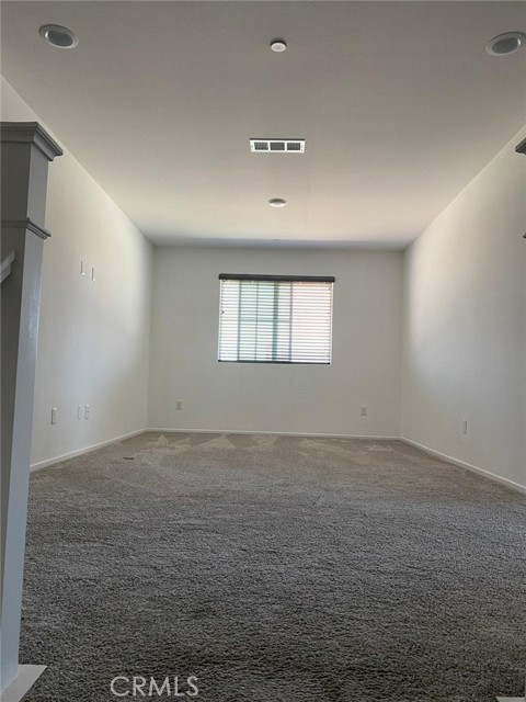 11834 Ballina Street, Victorville CA: https://media.crmls.org/medias/bd4c39da-c210-461d-9d2d-f15b0ae80d1b.jpg