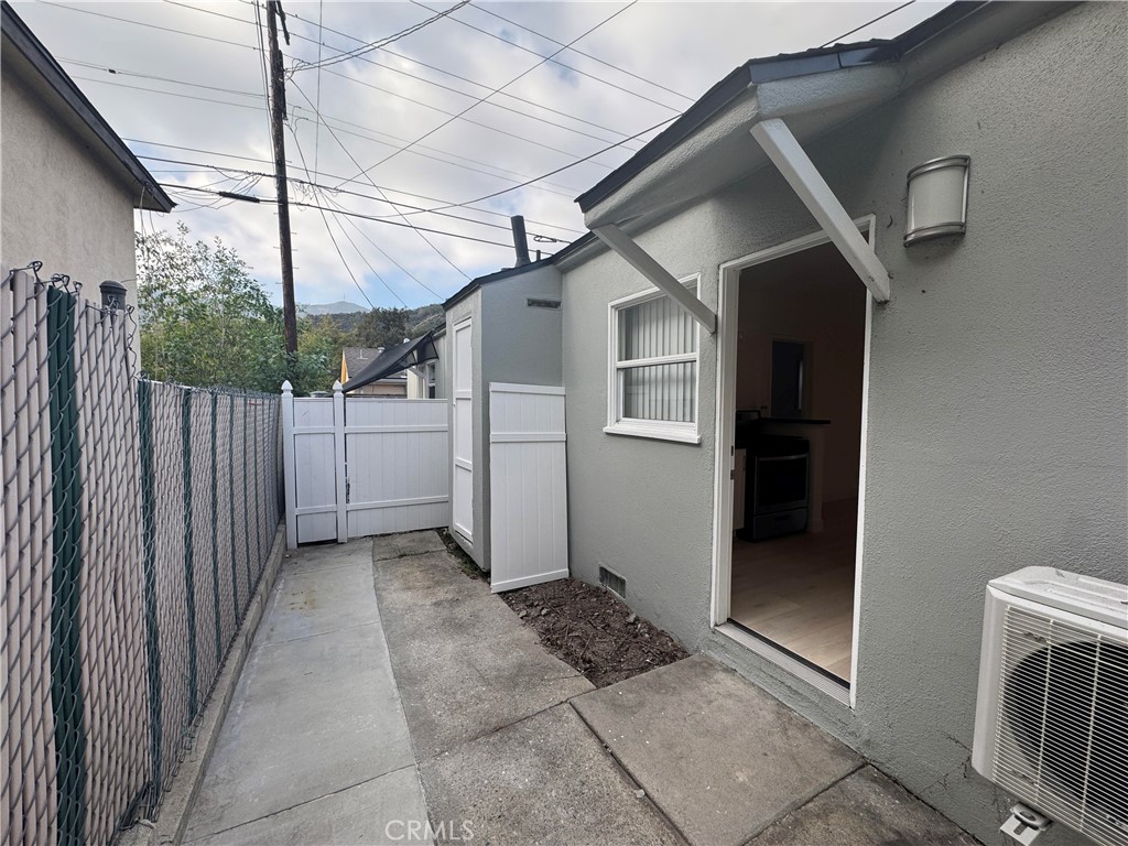 Bd4C7Bf1 9F43 4E54 9B59 Ac4Fba86F4B3 2950 Honolulu Avenue #G, Glendale, Ca 91214 &Lt;Span Style='BackgroundColor:transparent;Padding:0Px;'&Gt; &Lt;Small&Gt; &Lt;I&Gt; &Lt;/I&Gt; &Lt;/Small&Gt;&Lt;/Span&Gt;