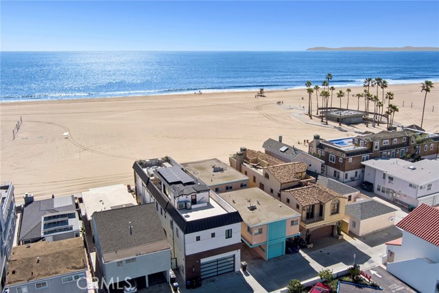 Detail Gallery Image 31 of 32 For 1414 W Oceanfront, Newport Beach,  CA 92661 - 4 Beds | 5 Baths