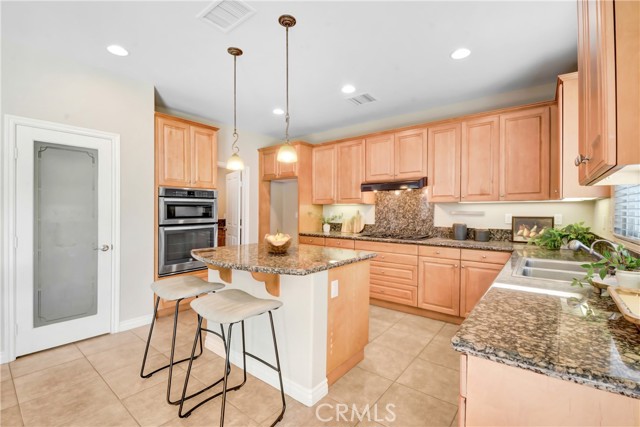 Detail Gallery Image 8 of 20 For 149 Paseo Vista, Palm Desert,  CA 92260 - 3 Beds | 2/1 Baths