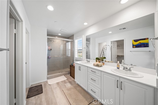 32808 Jaenichen Lane, Menifee CA: https://media.crmls.org/medias/bd4d5ebd-3652-4e6e-865a-fd7f837b489f.jpg