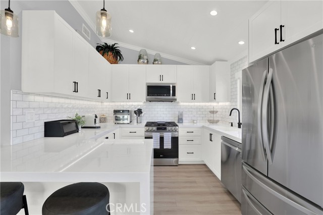 Detail Gallery Image 8 of 26 For 211 Chandon, Laguna Niguel,  CA 92677 - 2 Beds | 1/1 Baths