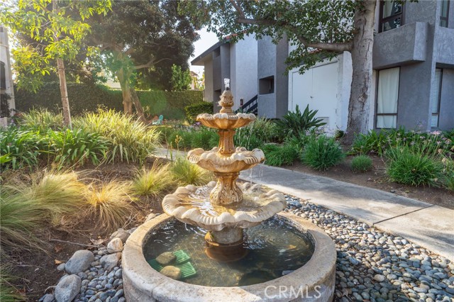 Detail Gallery Image 28 of 41 For 215 Wichita Ave #106,  Huntington Beach,  CA 92648 - 1 Beds | 1 Baths