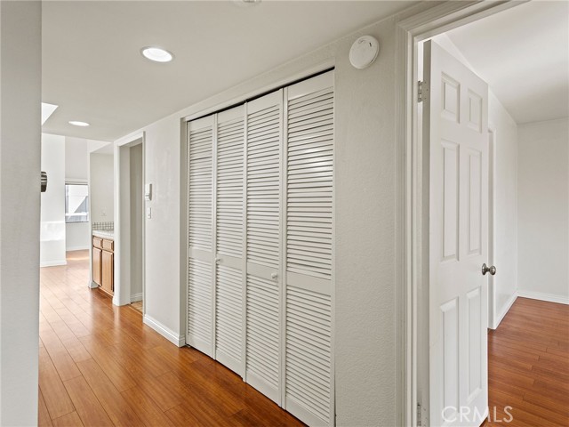 Detail Gallery Image 27 of 51 For 365 W Alameda Ave #305,  Burbank,  CA 91506 - 2 Beds | 2 Baths
