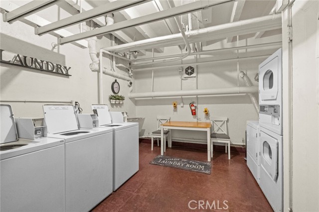 Detail Gallery Image 10 of 13 For 10 Atlantic #704,  Long Beach,  CA 90802 - 0 Beds | 1 Baths