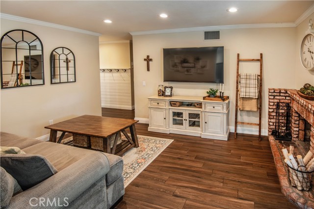 7680 Jadeite Avenue, Rancho Cucamonga CA: https://media.crmls.org/medias/bd4f6731-7938-48f2-9eda-c408944305be.jpg