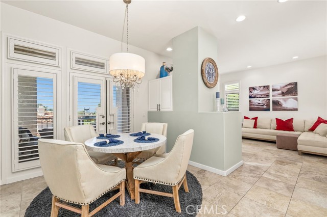 Detail Gallery Image 16 of 33 For 876 Cofair Ct, Solana Beach,  CA 92075 - 3 Beds | 3 Baths