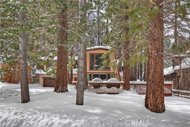 Detail Gallery Image 6 of 50 For 764 Crestwood, Big Bear Lake,  CA 92315 - 2 Beds | 2 Baths