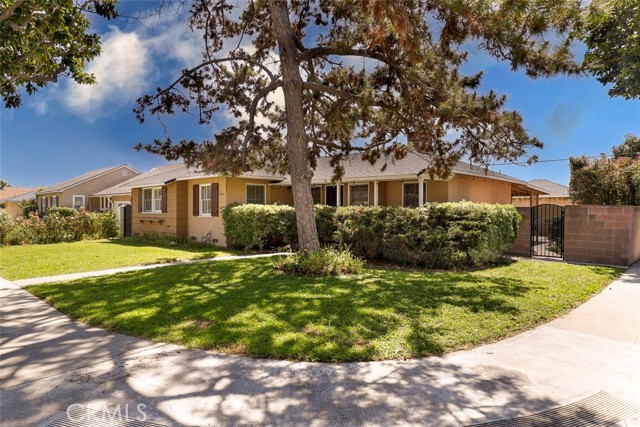 13922 High Street, Whittier, California 90605, 3 Bedrooms Bedrooms, ,1 BathroomBathrooms,Single Family Residence,For Sale,High,BB24073701
