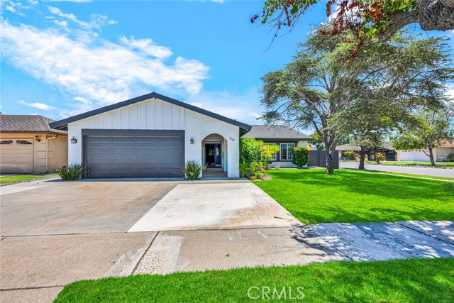 Image 3 of 57 For 10912 Nighthawk Circle