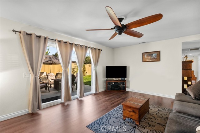 Detail Gallery Image 9 of 48 For 19852 Potomac Ln, Huntington Beach,  CA 92646 - 3 Beds | 2 Baths