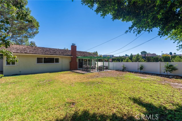 27945 Alvarez photo 22