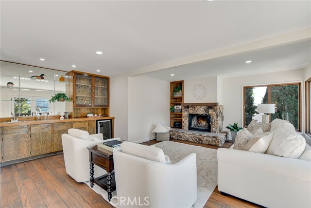 7022 Wheeler Avenue, La Verne CA: https://media.crmls.org/medias/bd543029-0d4f-4268-b262-a8d5ecf43196.jpg