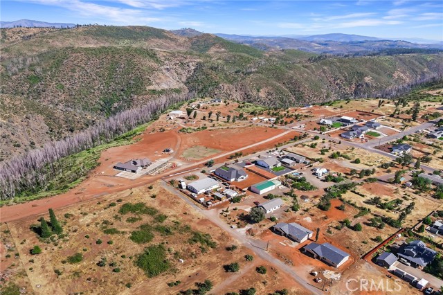 6779 Matell Road, Paradise CA: https://media.crmls.org/medias/bd549dbb-9c01-47f6-b60e-0d2f7a989ba9.jpg