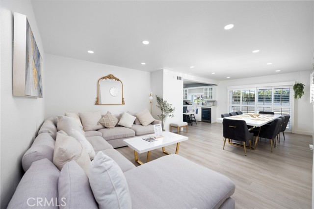 Detail Gallery Image 3 of 20 For 2551 E Larkwood, West Covina,  CA 91791 - 4 Beds | 3 Baths