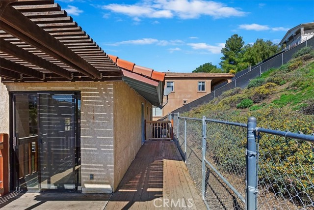 Detail Gallery Image 12 of 60 For 29066 Big Range Rd, Canyon Lake,  CA 92587 - 3 Beds | 2 Baths