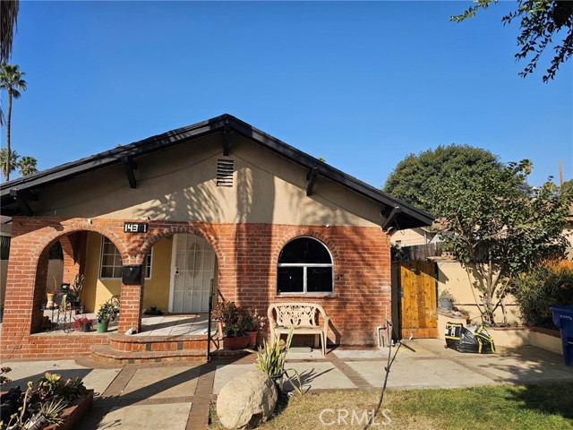 Detail Gallery Image 1 of 1 For 14381 Chatsworth Dr, San Fernando,  CA 91340 - 3 Beds | 2 Baths