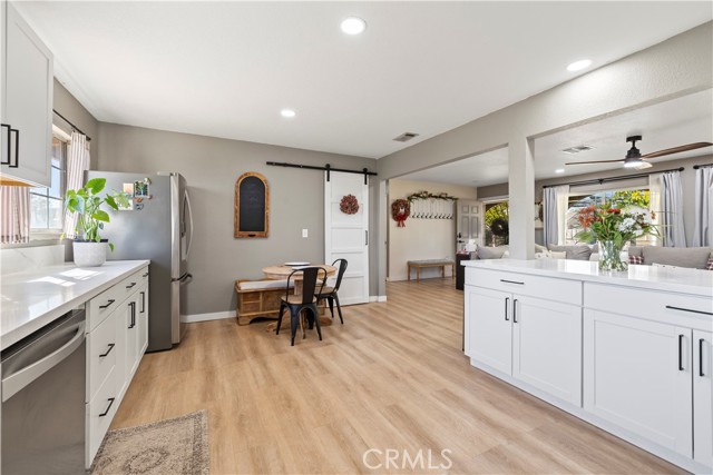 Detail Gallery Image 13 of 45 For 8755 Devon, Hesperia,  CA 92345 - 2 Beds | 2 Baths