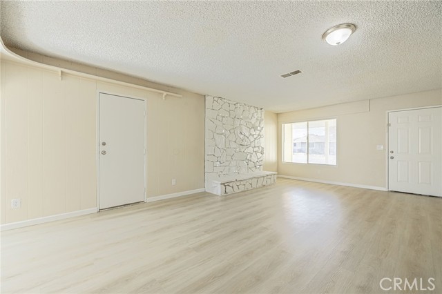 Detail Gallery Image 12 of 39 For 41136 174th, Lancaster,  CA 93535 - 4 Beds | 2 Baths