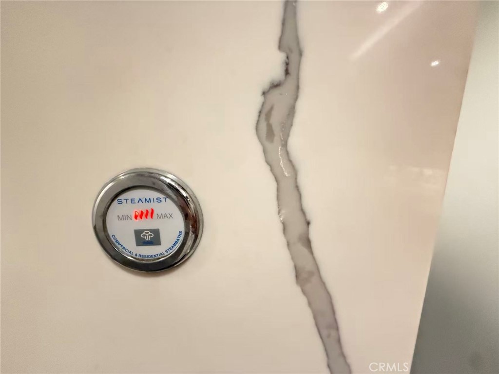 https://media.crmls.org/medias/bd57a9c8-0cc7-44b3-a9e9-c7e224e22d03.jpg?preset=X-Large