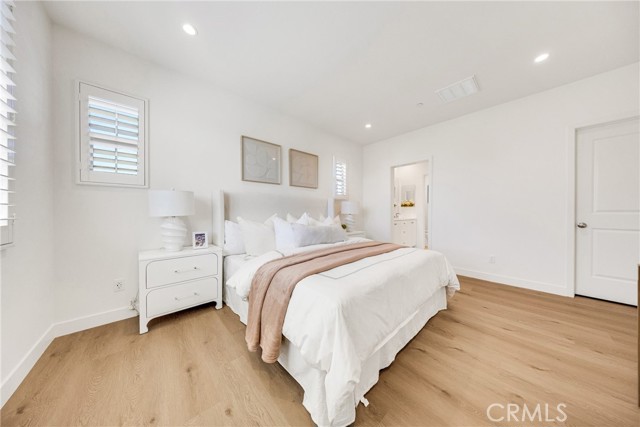 Detail Gallery Image 28 of 44 For 716 Spring Garden, Irvine,  CA 92618 - 3 Beds | 2/1 Baths