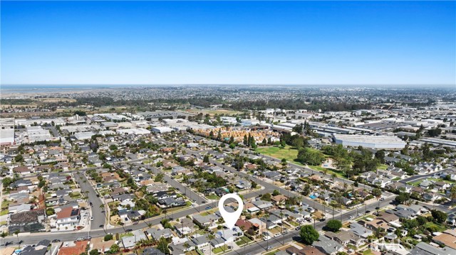 Detail Gallery Image 32 of 33 For 18361 Delaware St, Huntington Beach,  CA 92648 - 4 Beds | 2 Baths