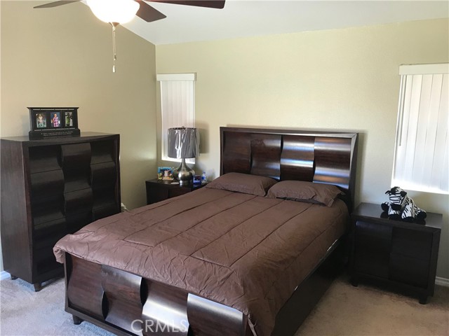 Detail Gallery Image 10 of 20 For 1026 Basalt Ct, Hemet,  CA 92543 - 3 Beds | 2 Baths