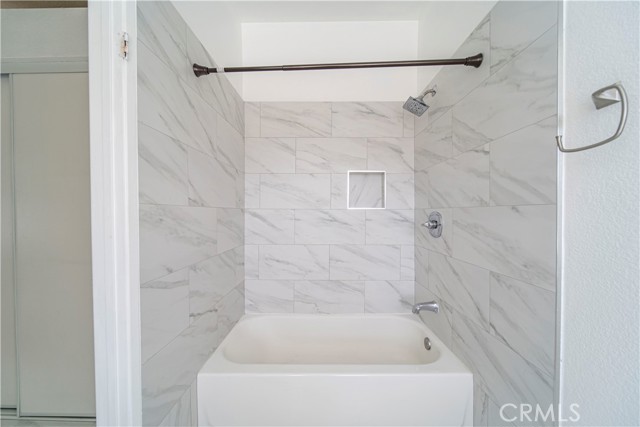 Detail Gallery Image 25 of 30 For 11334 Oak Knoll Dr, Fontana,  CA 92337 - 3 Beds | 2/1 Baths
