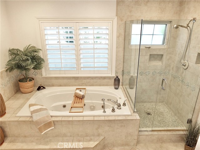 729 East Emerson Ave, Orange CA: https://media.crmls.org/medias/bd5a4a51-a9b4-4187-ac38-21fc6e110cd6.jpg