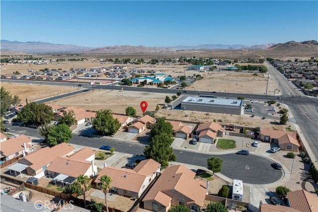 3519 San Jacinto Avenue, Rosamond CA: https://media.crmls.org/medias/bd5a6d23-082d-4e85-beab-62eb44c74911.jpg