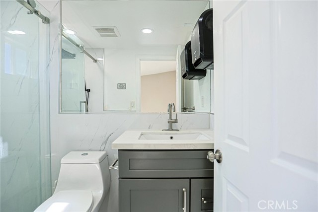 Detail Gallery Image 21 of 36 For 11222 Anabel Ave, Garden Grove,  CA 92843 - 6 Beds | 5 Baths