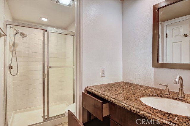 Detail Gallery Image 36 of 44 For 19330 Wingedfoot Cir, Huntington Beach,  CA 92648 - 3 Beds | 2/1 Baths