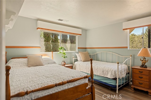 28165 Grenoble, Lake Arrowhead, CA 92352