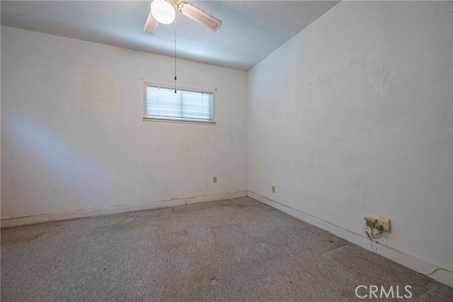 1640 Shirley Street, Merced CA: https://media.crmls.org/medias/bd5daed5-1913-4e4f-babb-5822193d5637.jpg