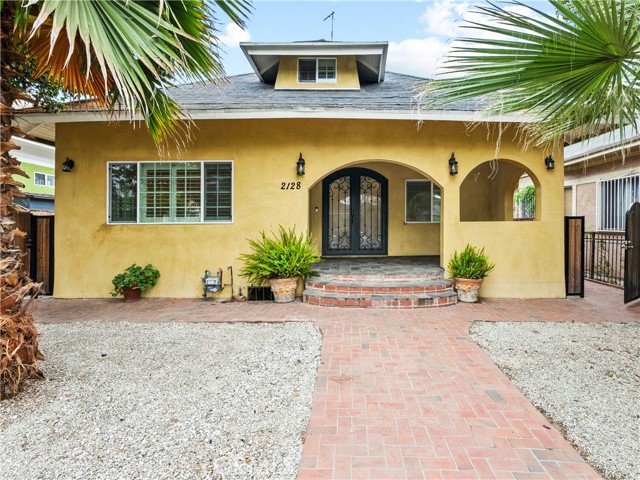2128 E 3rd Street, Los Angeles CA: https://media.crmls.org/medias/bd5dbab5-75af-4bff-92ae-f495d9c682e8.jpg