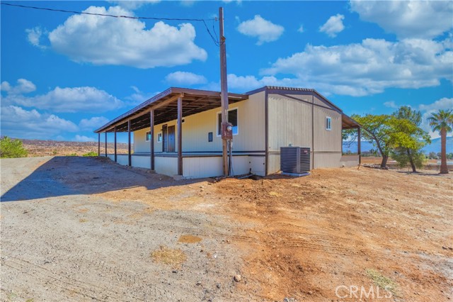 Detail Gallery Image 10 of 95 For 39525 San Ignacio Rd, Hemet,  CA 92544 - 3 Beds | 2 Baths