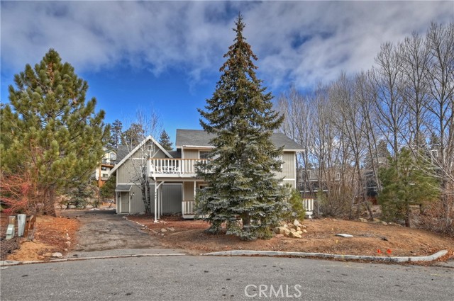 747 Boulder Bay, Big Bear Lake CA: https://media.crmls.org/medias/bd604abc-f5c5-4626-8640-bef7b5dabaed.jpg