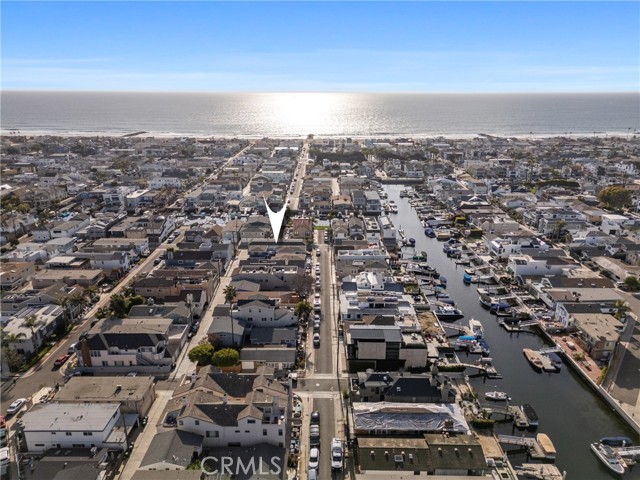 502 36th Street, Newport Beach CA: https://media.crmls.org/medias/bd607026-b84d-4c64-ba55-8456d176feb0.jpg