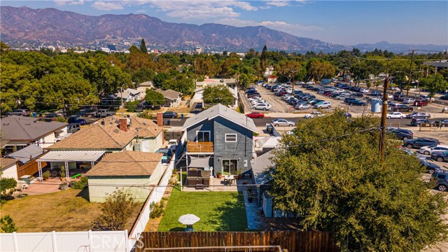 Detail Gallery Image 32 of 45 For 417 N Lamer St, Burbank,  CA 91506 - 5 Beds | 2 Baths