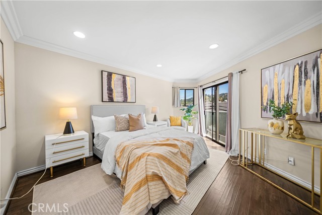 2 Bed Home for Sale in Studio City, California