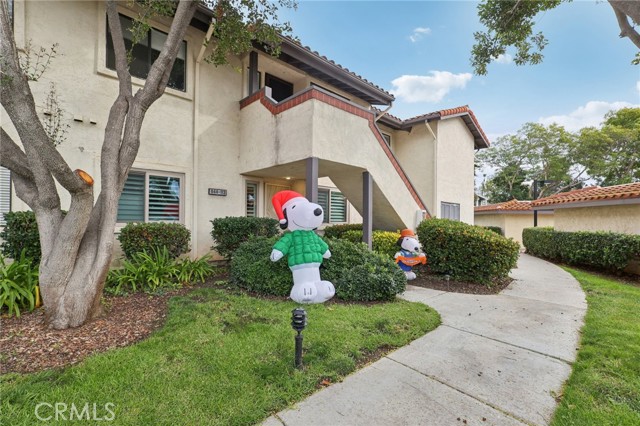 Detail Gallery Image 2 of 47 For 944 Lupine Hills, Vista,  CA 92081 - 2 Beds | 1 Baths