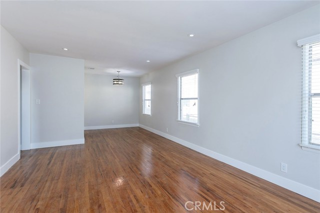783 E Grand Avenue, Pomona CA: https://media.crmls.org/medias/bd63e787-312e-4f0b-a254-a26fd81592fc.jpg