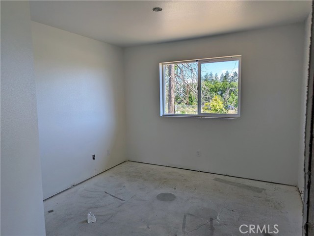 Detail Gallery Image 11 of 23 For 5669 Woodglen Dr, Paradise,  CA 95969 - 3 Beds | 2 Baths