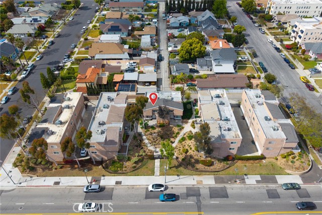 Detail Gallery Image 32 of 34 For 1569 W Jefferson Blvd,, Los Angeles,  CA 90018 - 3 Beds | 2/1 Baths