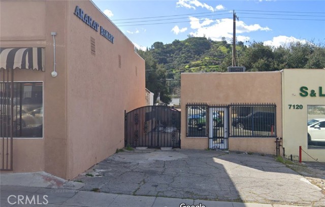 7116 Foothill Boulevard, Tujunga (los Angeles), California 91042, ,Commercial Sale,For Sale,7116 Foothill Boulevard,CRGD23174264