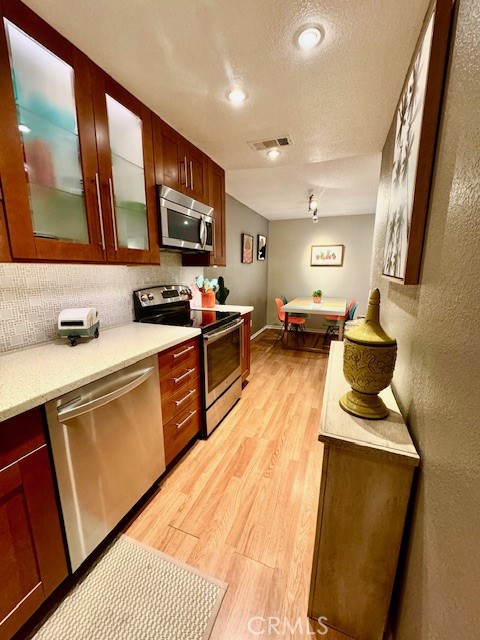 Detail Gallery Image 17 of 75 For 2810 N Arcadia Ct #208,  Palm Springs,  CA 92262 - 1 Beds | 1 Baths